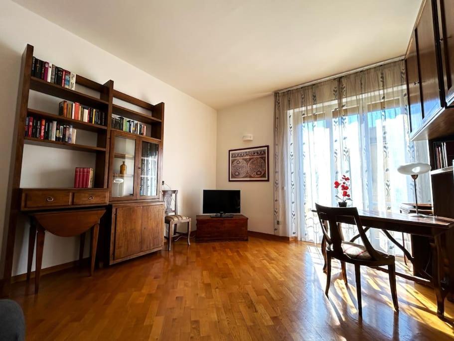 Il Fiorino Di Careggi Apartment Florence Luaran gambar